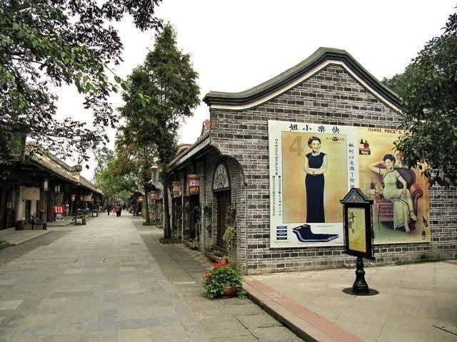 史上“最深情”情侣，死前一吻持续了2800年，打动考古学家